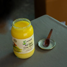 2 Liter A2 Cow Ghee with Free Rajasthani Laal Mirch Chutney 200 gm