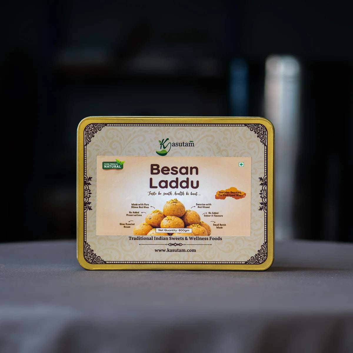 Besan Laddu 800 Gram Tin Box - 12 pcs